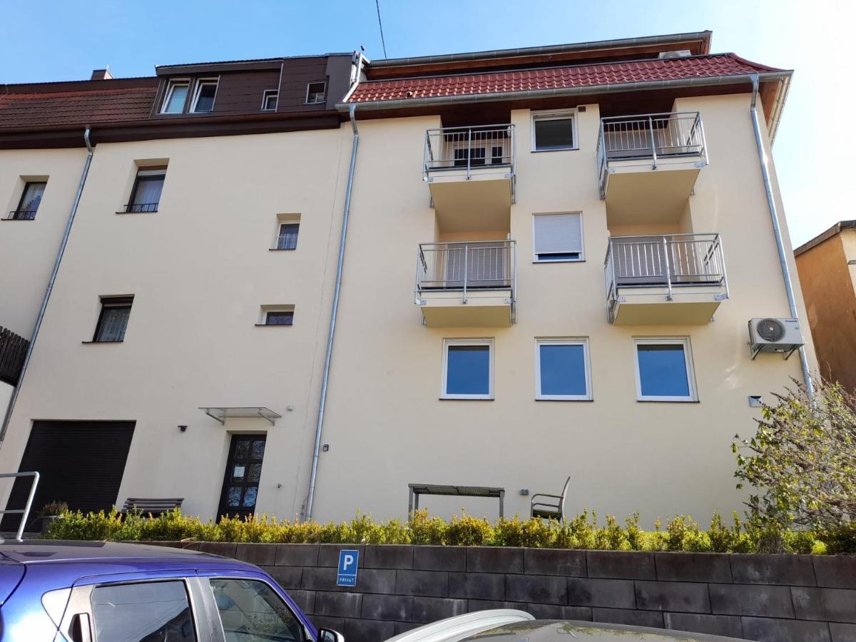Hotel Gaestehaus Residenz Aurora Friedrichsthal Exterior foto